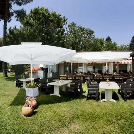 Курортний комплекс Hvd Lotos