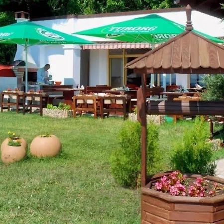 Hvd Lotos 4* Златни пясъци