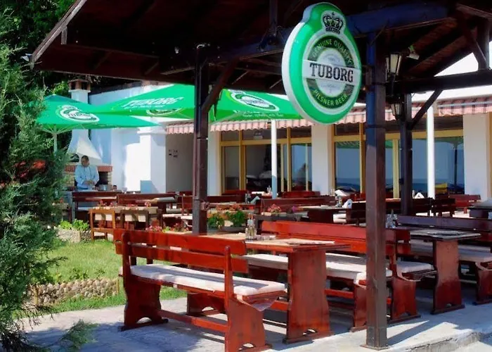 Semesteranläggning (resort) Hvd Lotos 4*