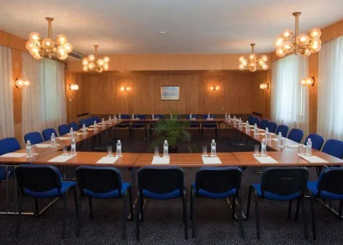 Semesteranläggning (resort) Hvd Lotos